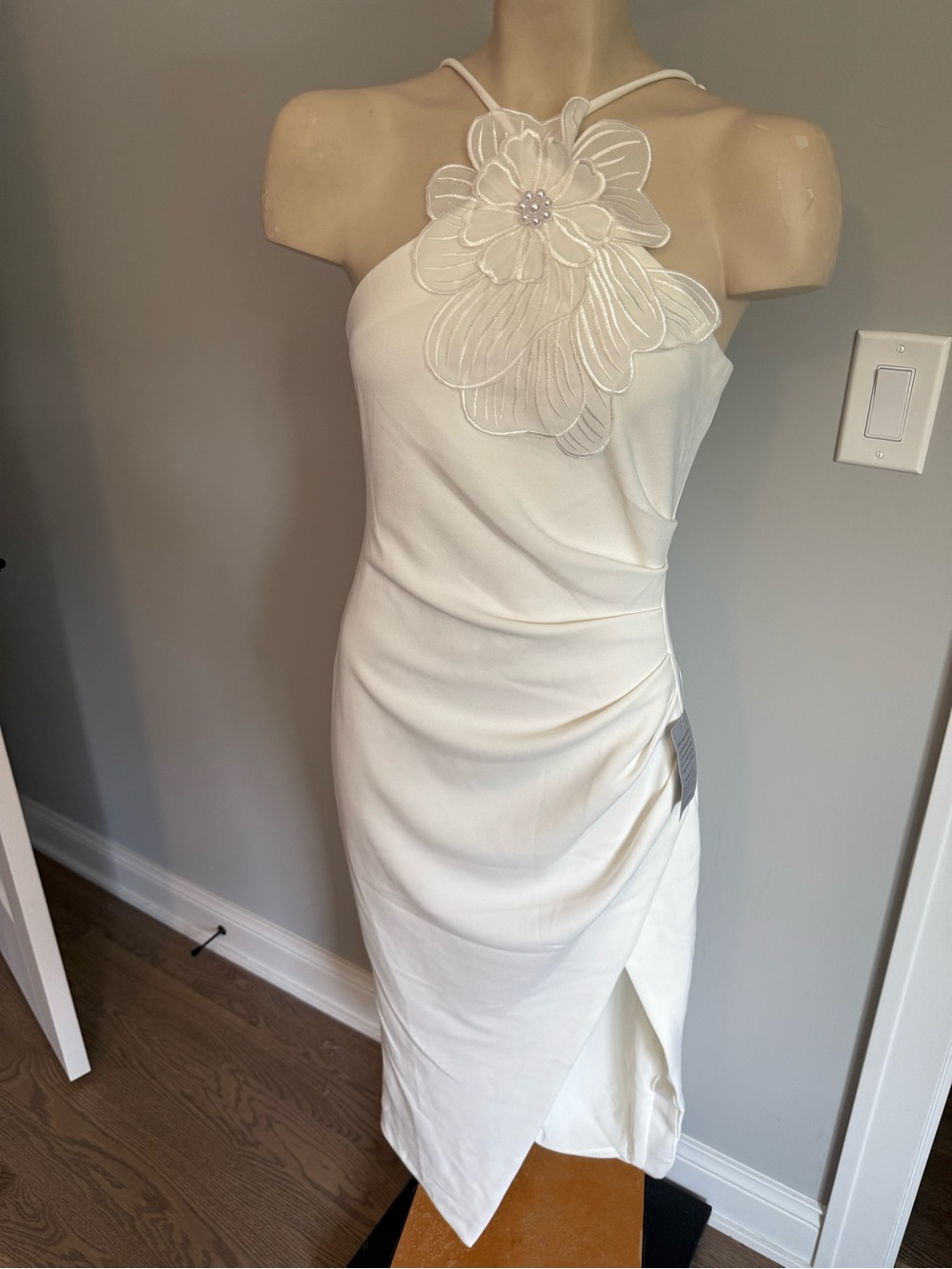 Elliatt White Halter Midi Dress with Floral Applique